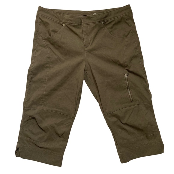 Athleta Nylon Hiking Commuter Capri Pants Long Shorts Brown Women's Size 10 - Picture 1 of 7